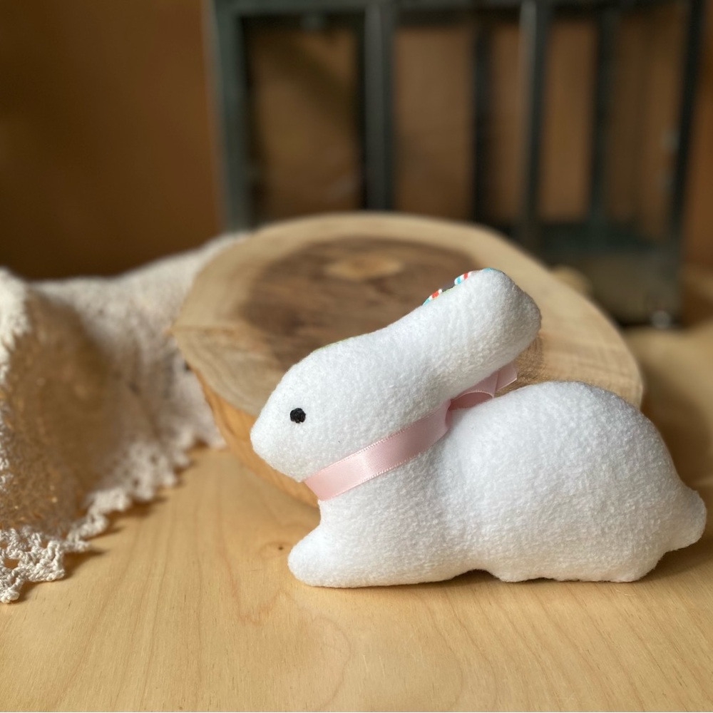 Patchwork cottage shabby chic Rabbit decor - Picture 4 of 4